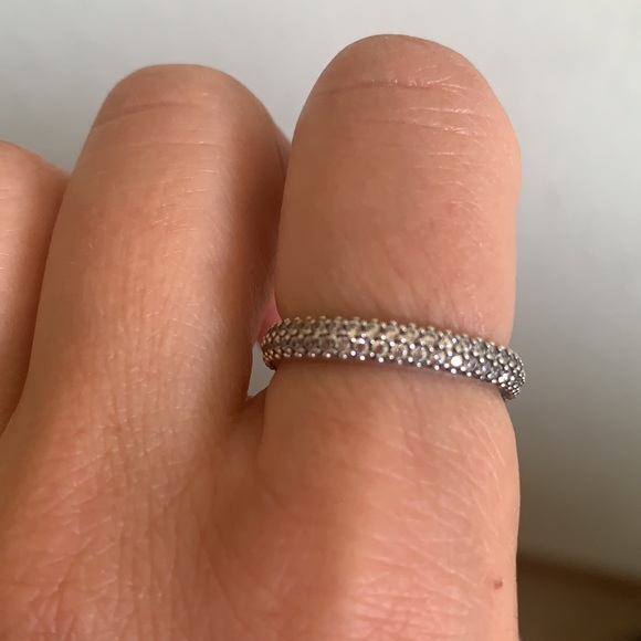 Pandora Infinity ring - Picture 2 of 4